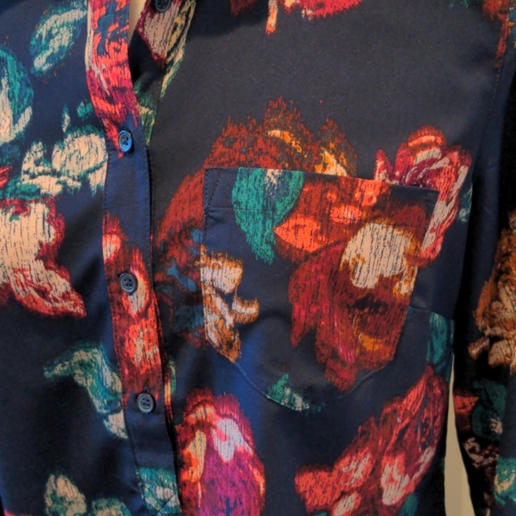 Merona button down top - Picture 2 of 10